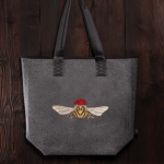 filztasche-bollenhut-biene-frontal
